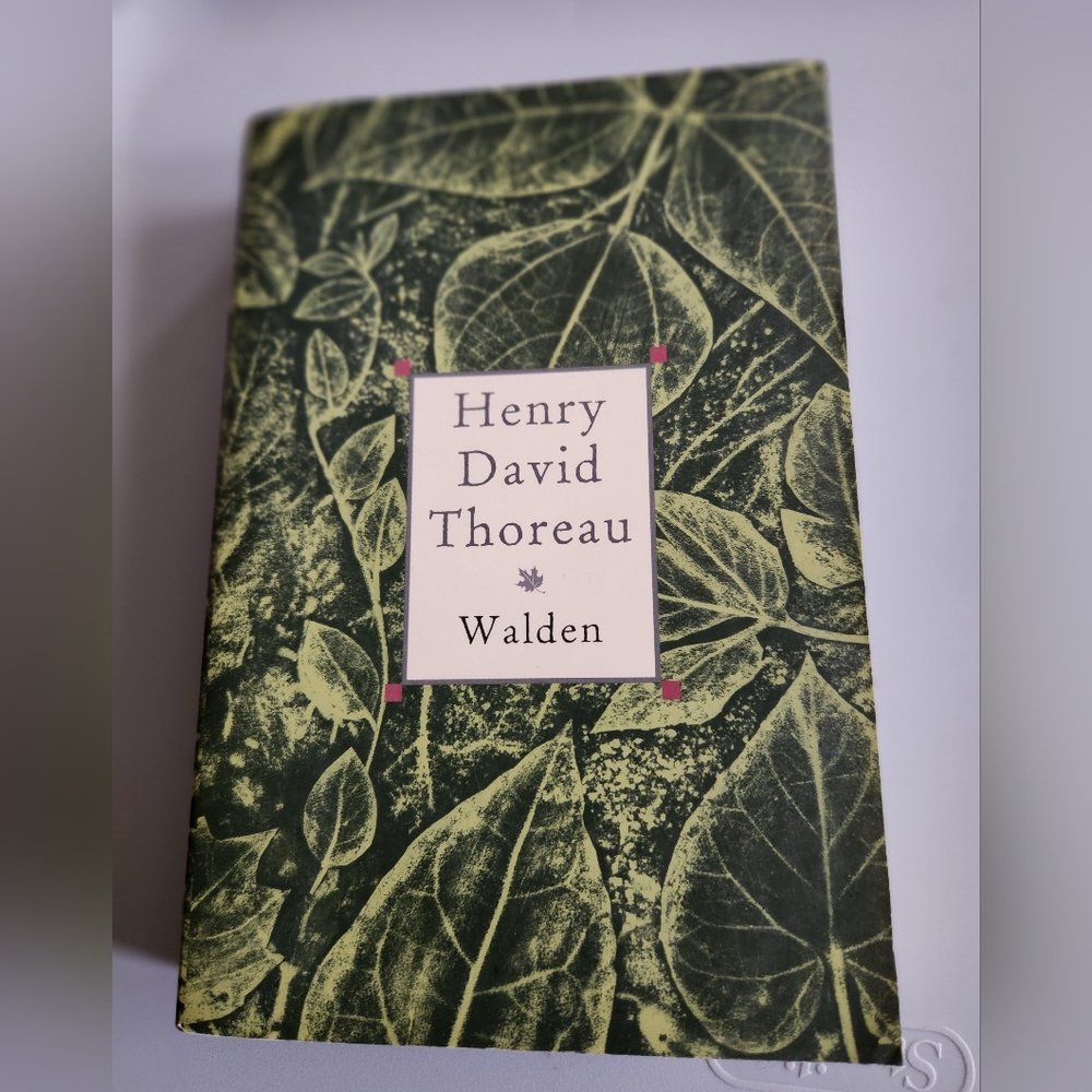 Book Walden by Thoreau / bundle requirement
